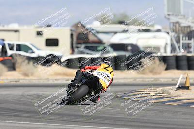 media/Nov-16-2025-Race Pace (Sun) [[8c5fa54630]]/Non Verified Riders (1st 20 Minutes)/4-Turn 16 (1116am)/